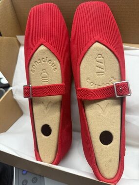 Vivaia shoes size US 8